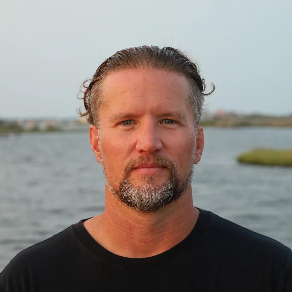 Eric Avvisato